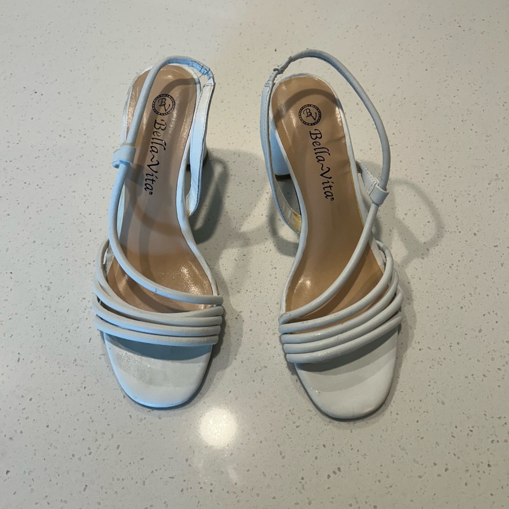 Bella Vita White Heels Elegant Design